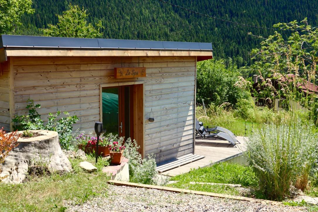 Chalet Anduebis Valdeblore Exteriör bild